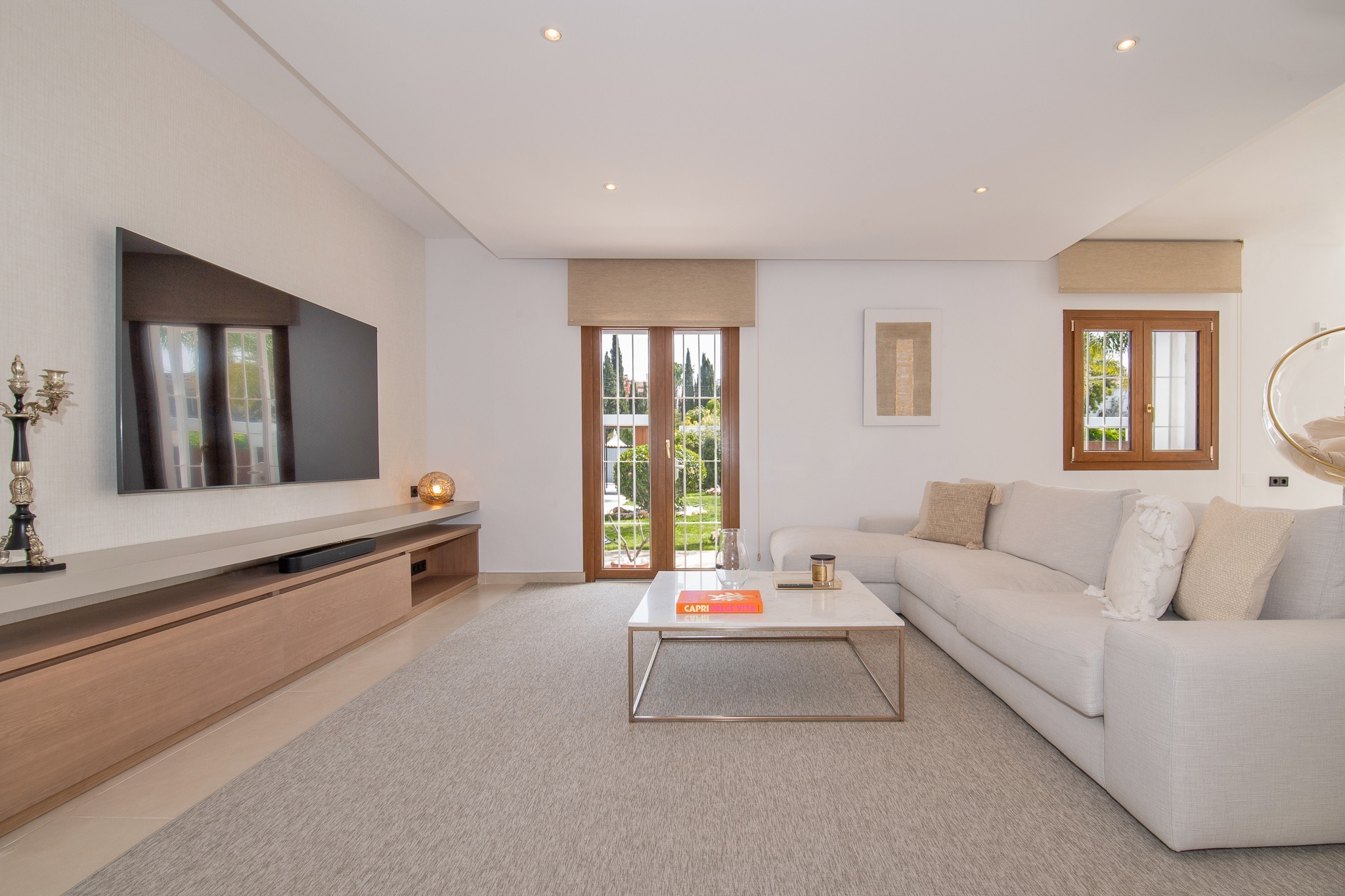 Villa in Spanish style living room - Nueva Andalucia - Marbella
