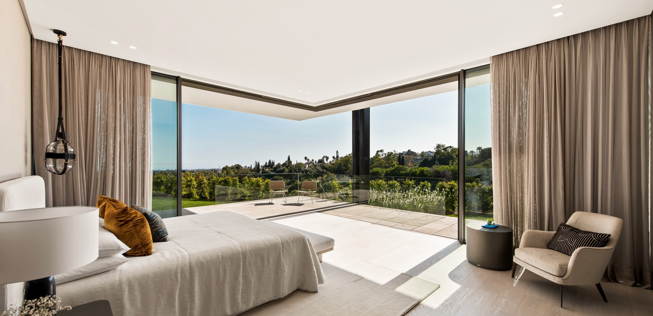 Exclusive top villa room with views- El Herrojo - Benahavis