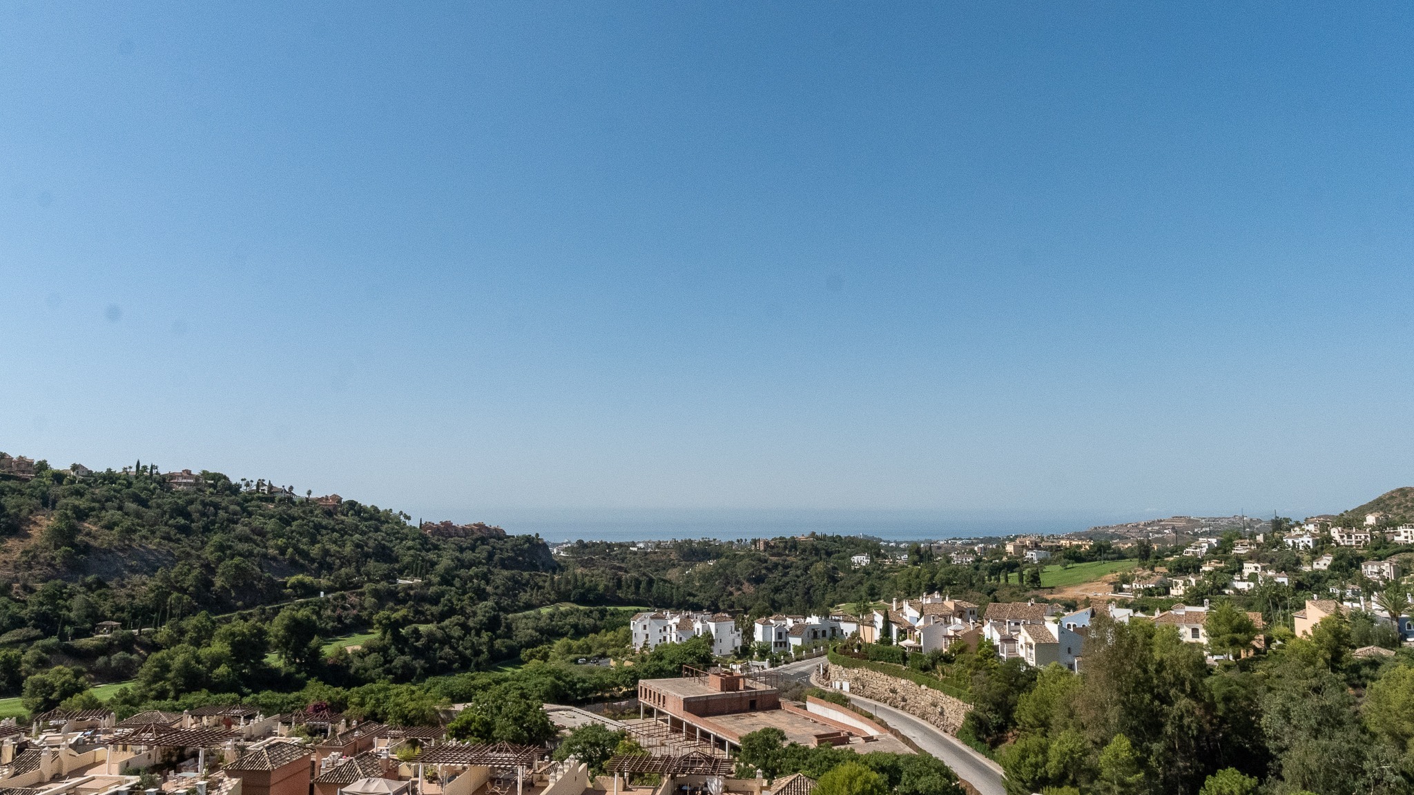 Views Penthouse in Benahavis real state