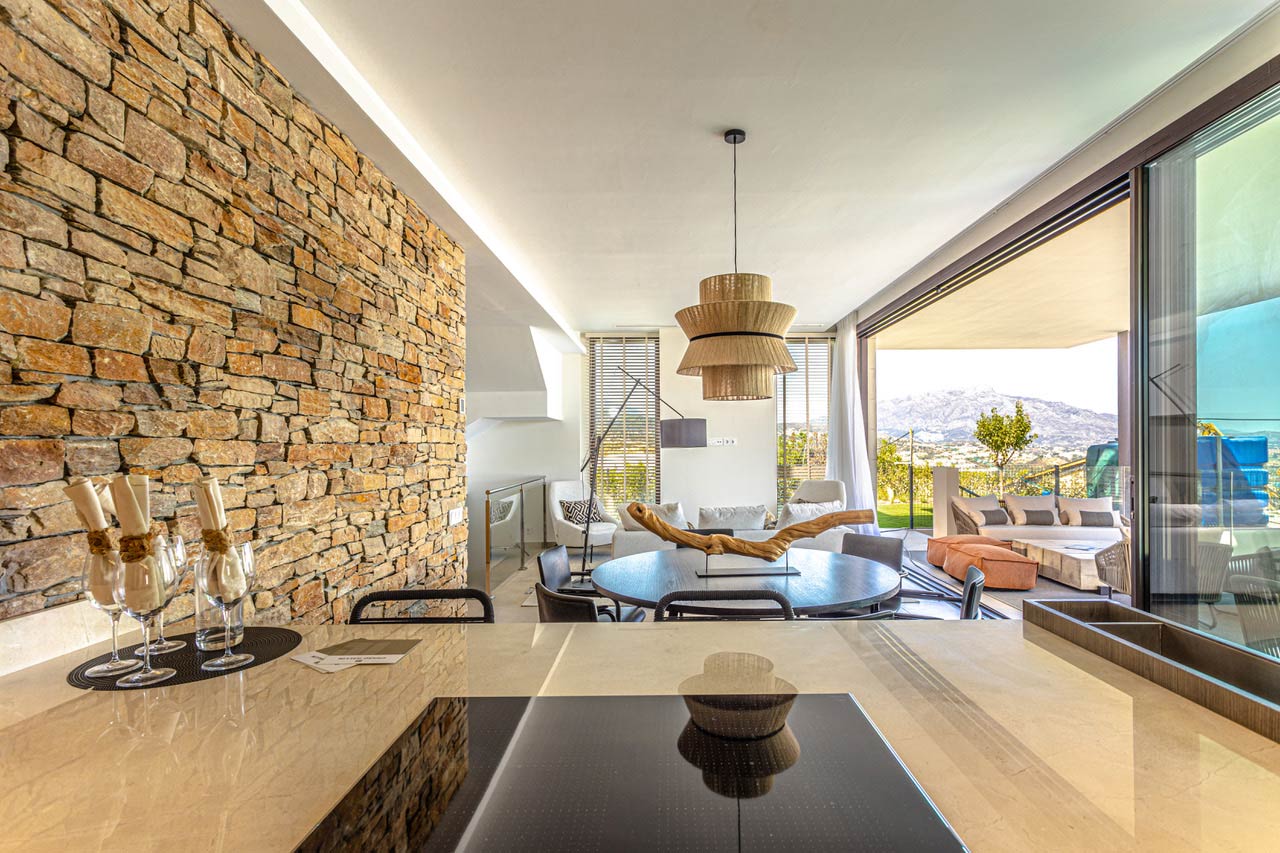 Exclusive and Luxurious Villa in Benahavis- Real Estate Marbella